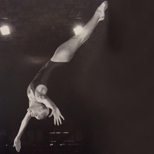 DIVING- DIVING-